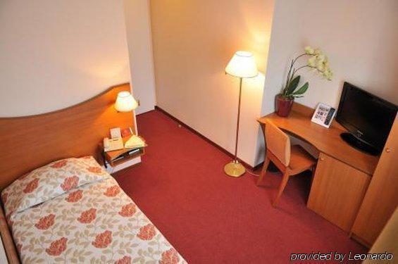 International & Terminus Hotel Ginebra